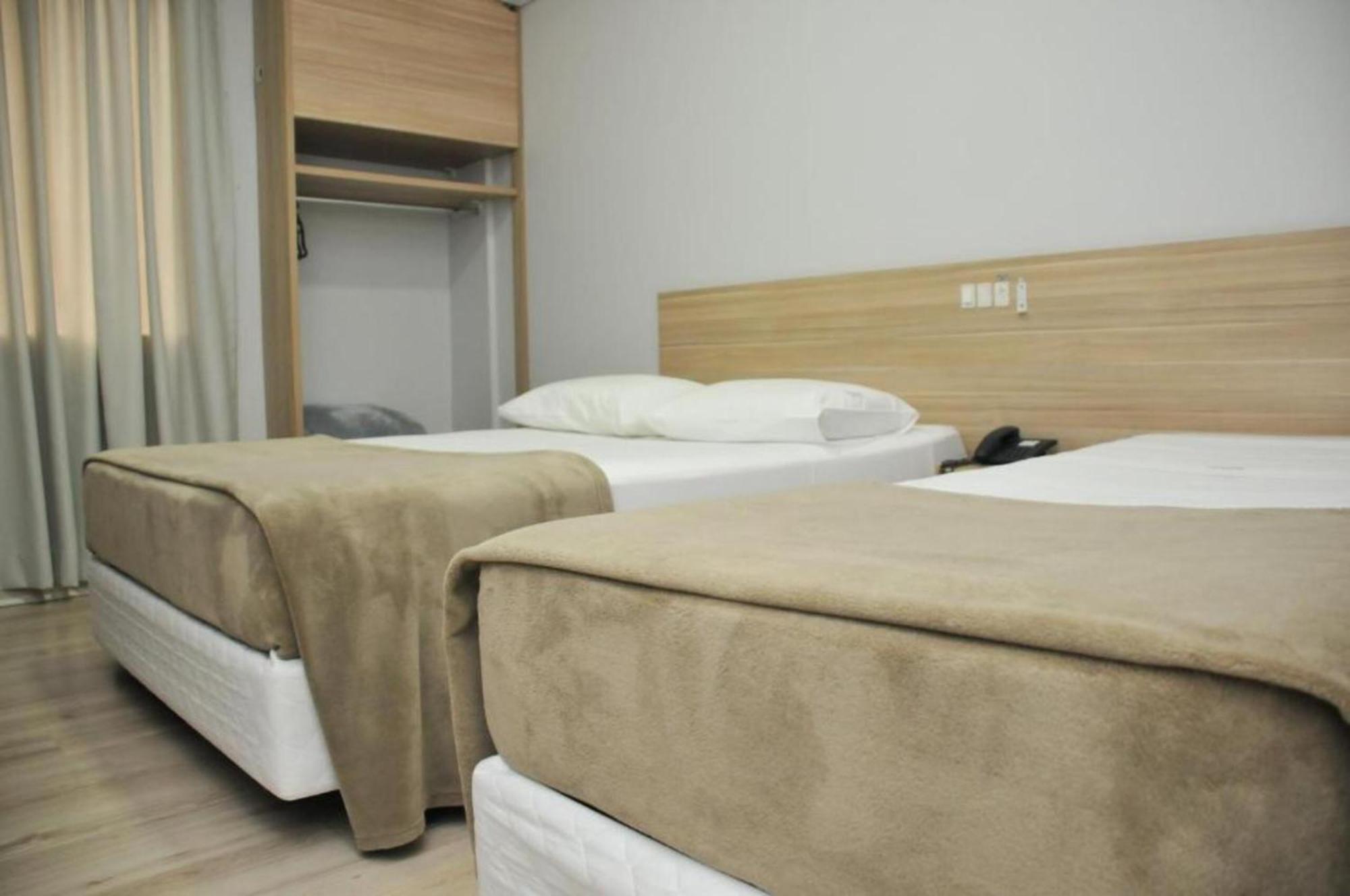Hotel Vivendas Centro Erechim Esterno foto