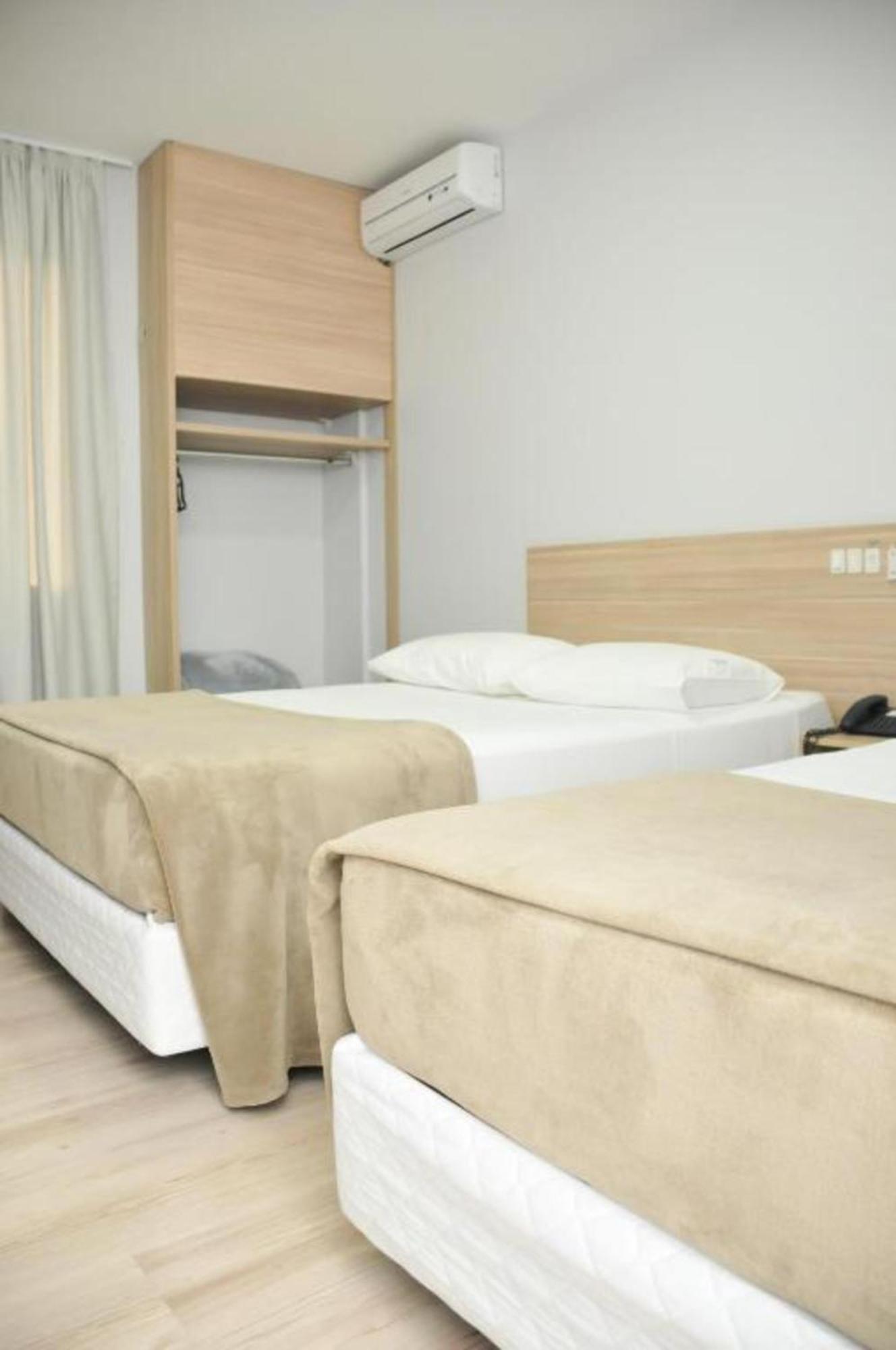 Hotel Vivendas Centro Erechim Esterno foto